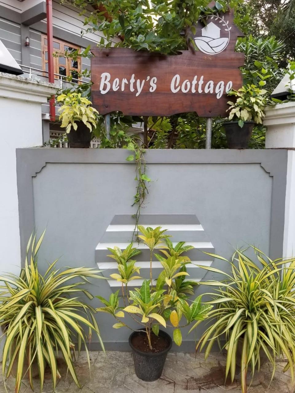 Berty'S Cottage Jaffna Exterior photo